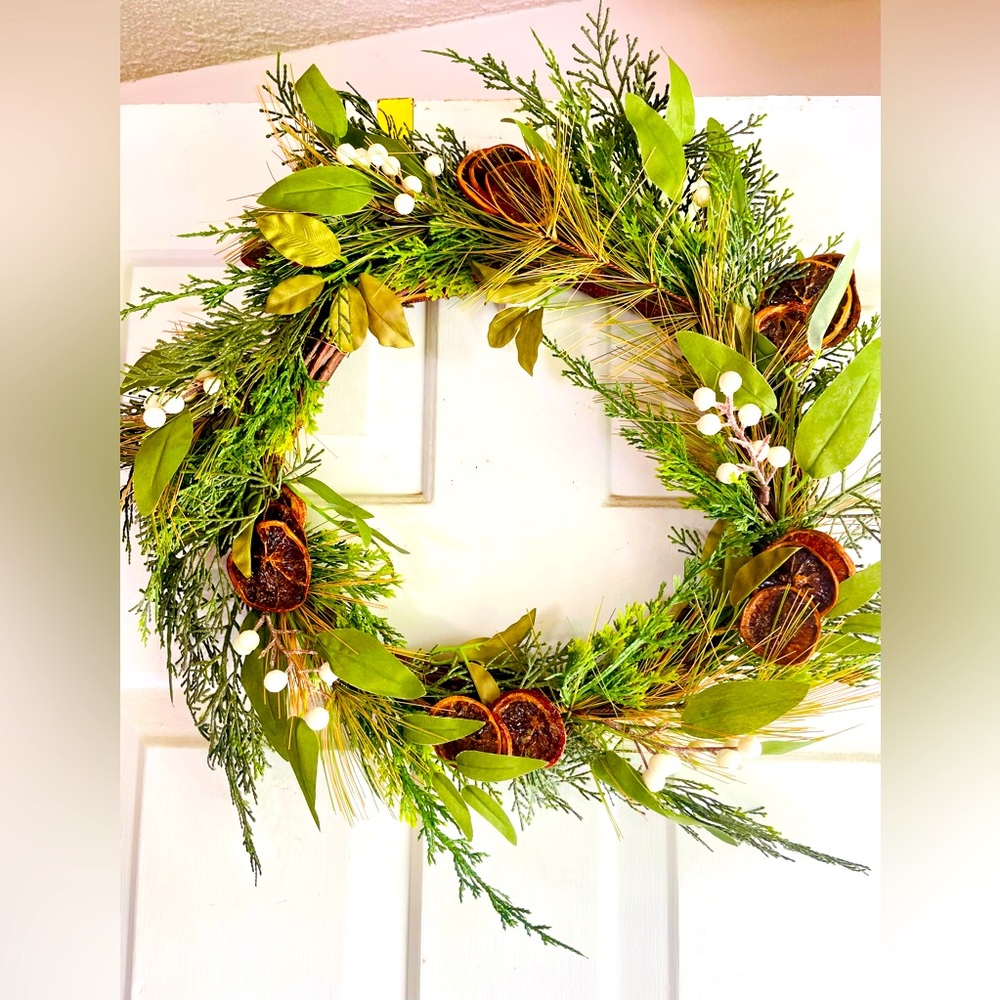 *Dried Orange Holiday Wreath, 18-20”